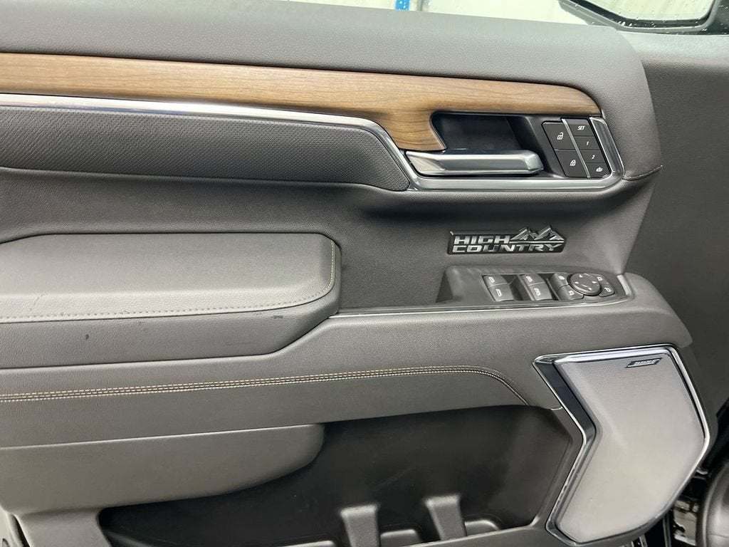 2026 Chevrolet Silverado 1500 High Country - Photo 22