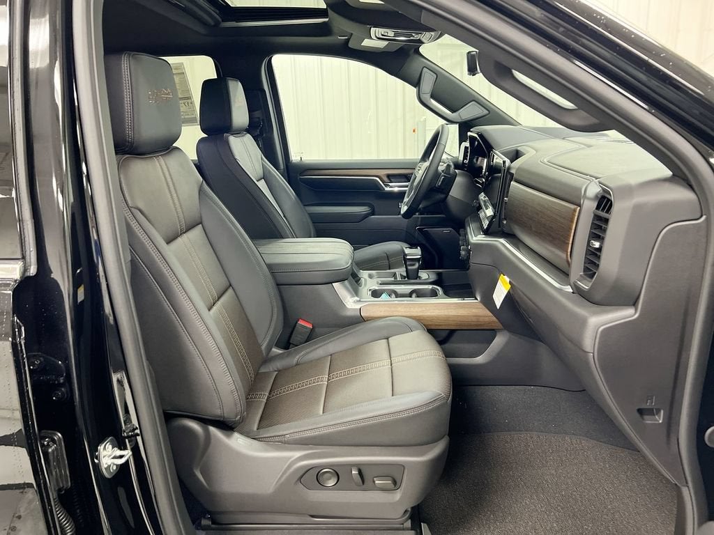 2026 Chevrolet Silverado 1500 High Country - Photo 23