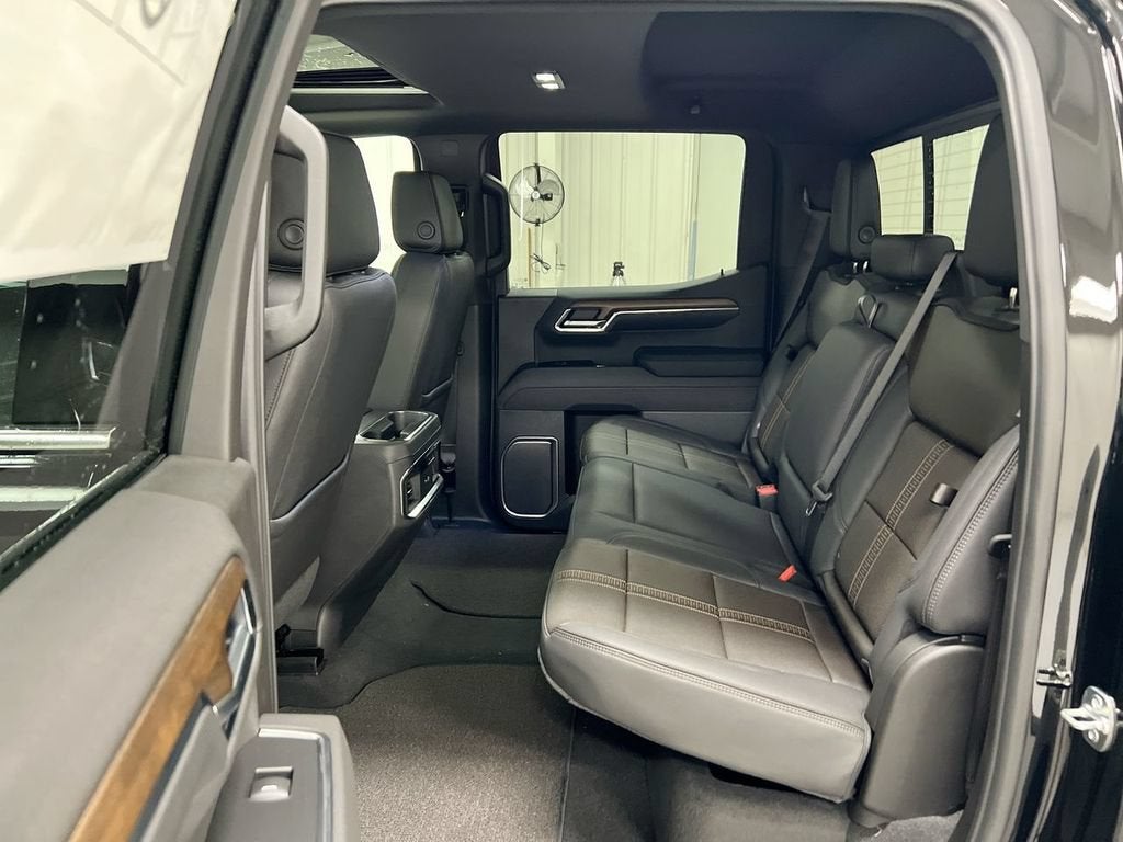 2026 Chevrolet Silverado 1500 High Country - Photo 24