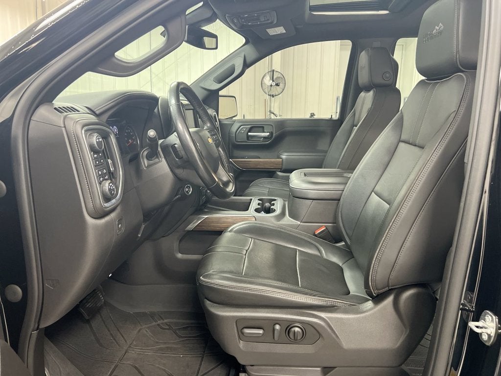 2022 Chevrolet Silverado 1500 LTD High Country