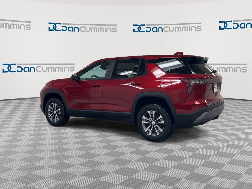 2027 Chevrolet Equinox LT - Photo 6