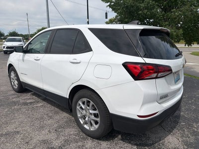2022 Chevrolet Equinox LS