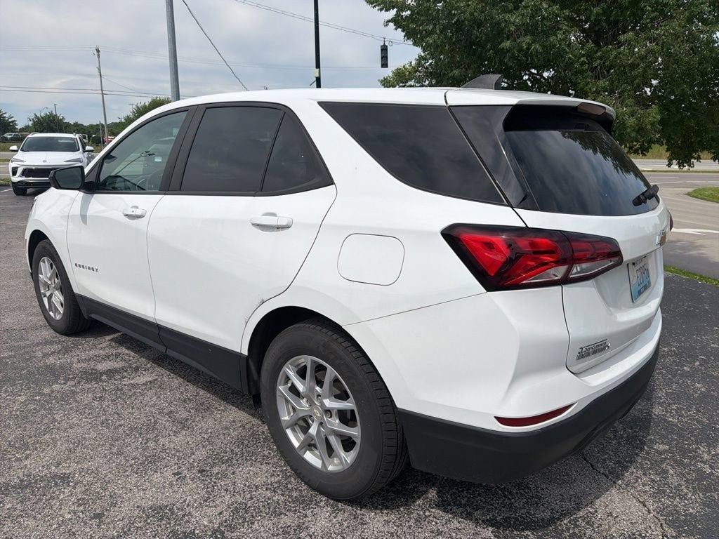 2022 Chevrolet Equinox LS