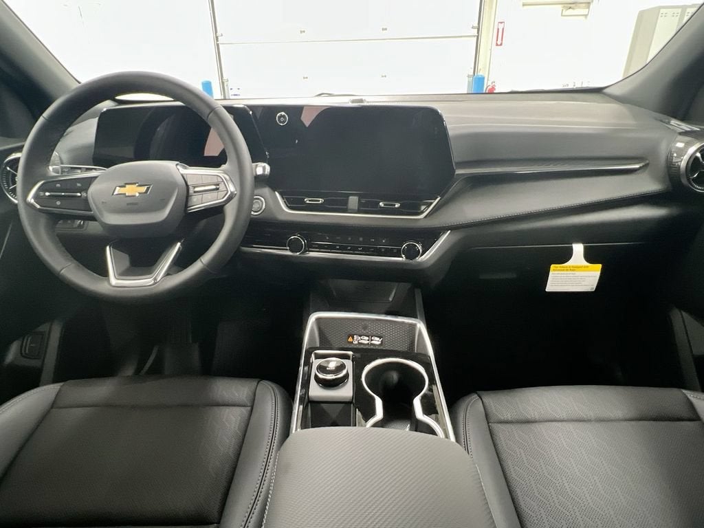 2027 Chevrolet Equinox LT - Photo 10