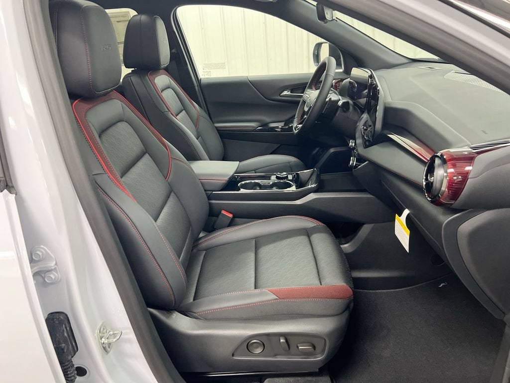 2027 Chevrolet Equinox RS - Photo 23