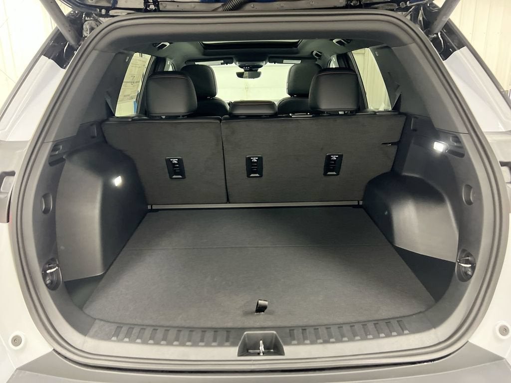 2027 Chevrolet Equinox RS - Photo 25