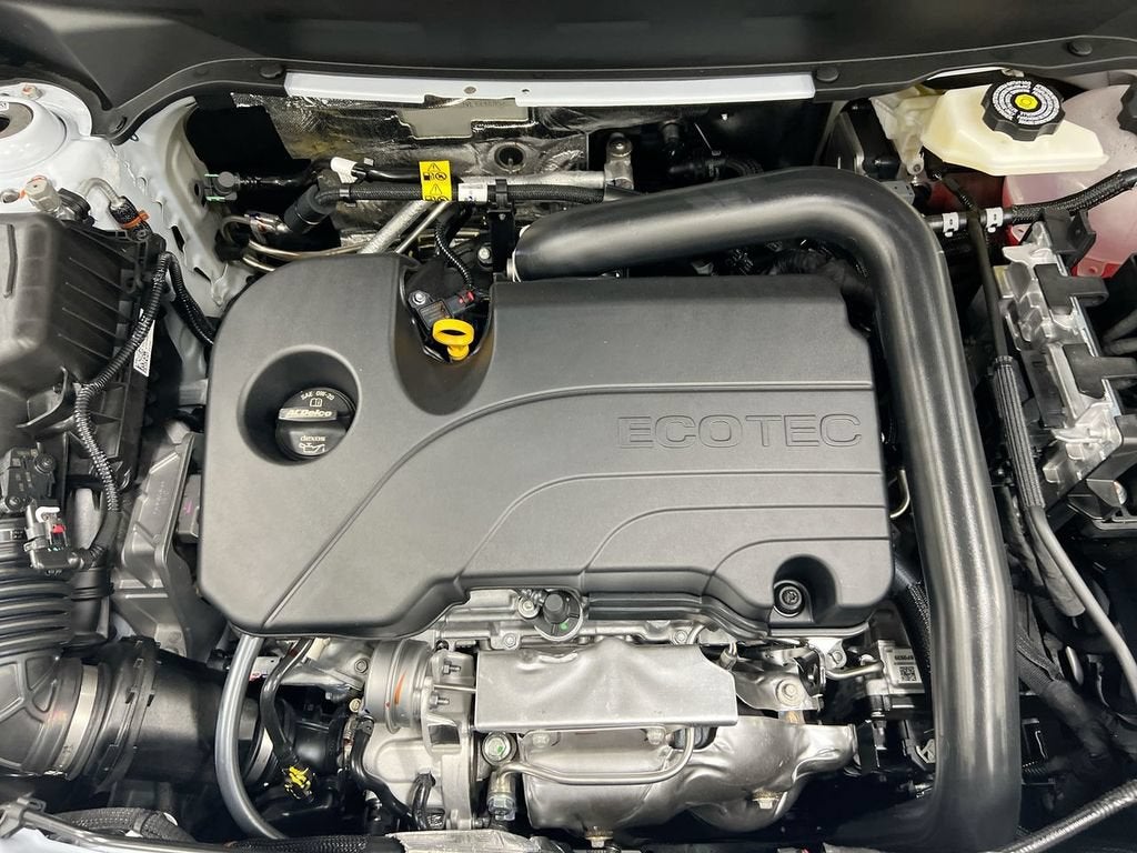 2027 Chevrolet Equinox RS - Photo 26