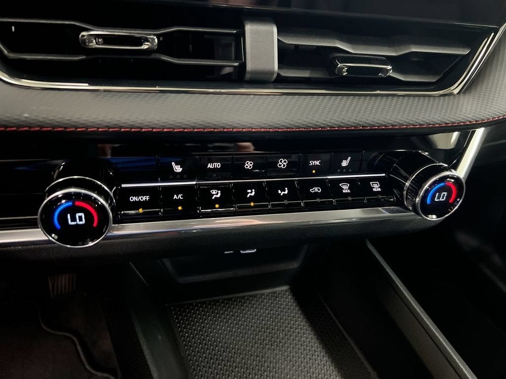 2027 Chevrolet Equinox RS - Photo 17