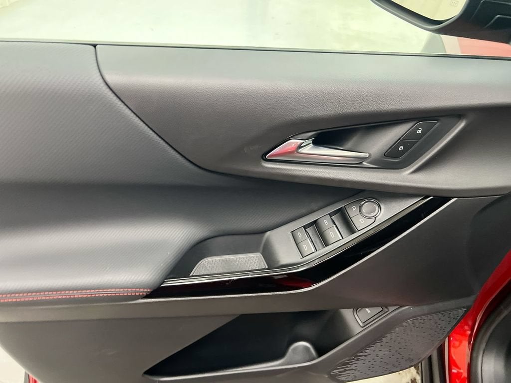 2027 Chevrolet Equinox RS - Photo 21