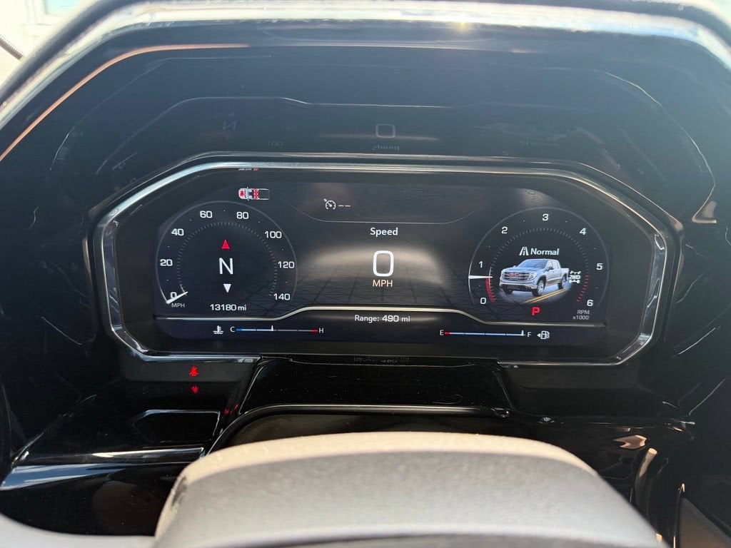 2025 GMC Sierra 1500 Elevation
