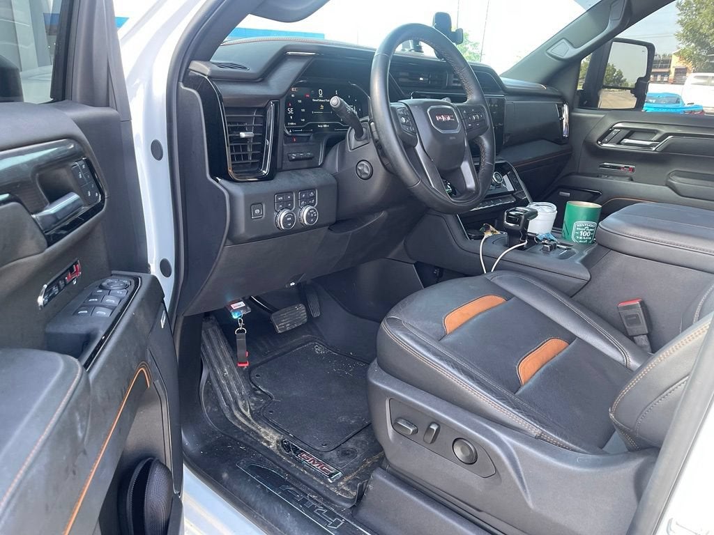 2024 GMC Sierra 1500 AT4