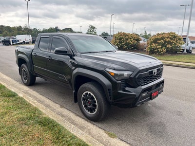 2025 Toyota Tacoma 4WD SR