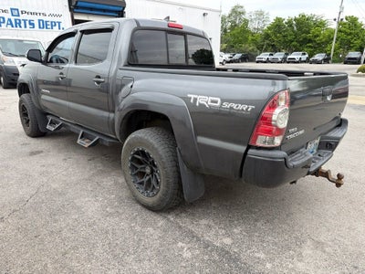 2015 Toyota Tacoma 4WD Double Cab V6 AT (Natl)