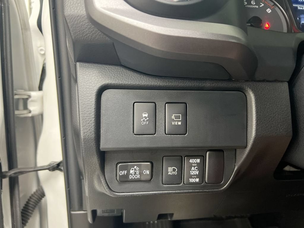 2023 Toyota Tacoma 4WD SR