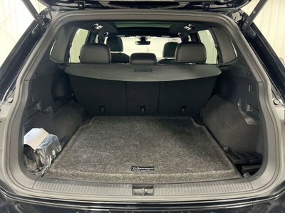 2022 Volkswagen Tiguan SEL R-Line