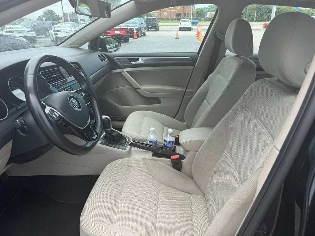 2019 Volkswagen Golf S