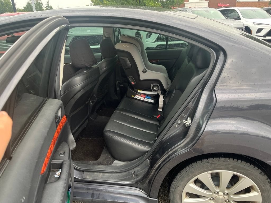 2010 Subaru Legacy Limited Moon