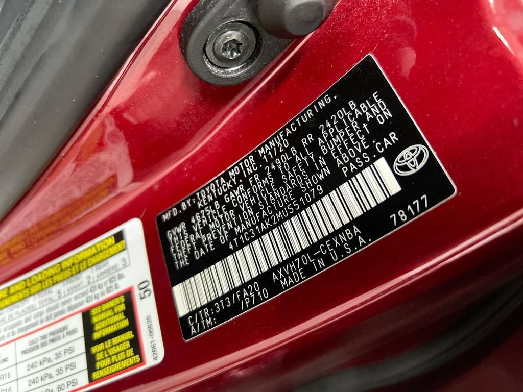 2021 Toyota Camry Hybrid LE
