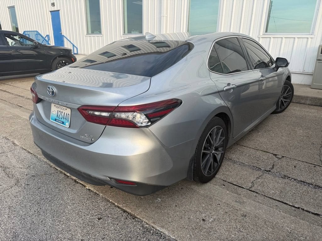 2021 Toyota Camry Hybrid XLE
