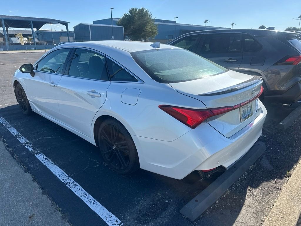 2020 Toyota Avalon Touring
