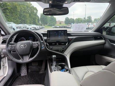 2023 Toyota Camry Hybrid SE