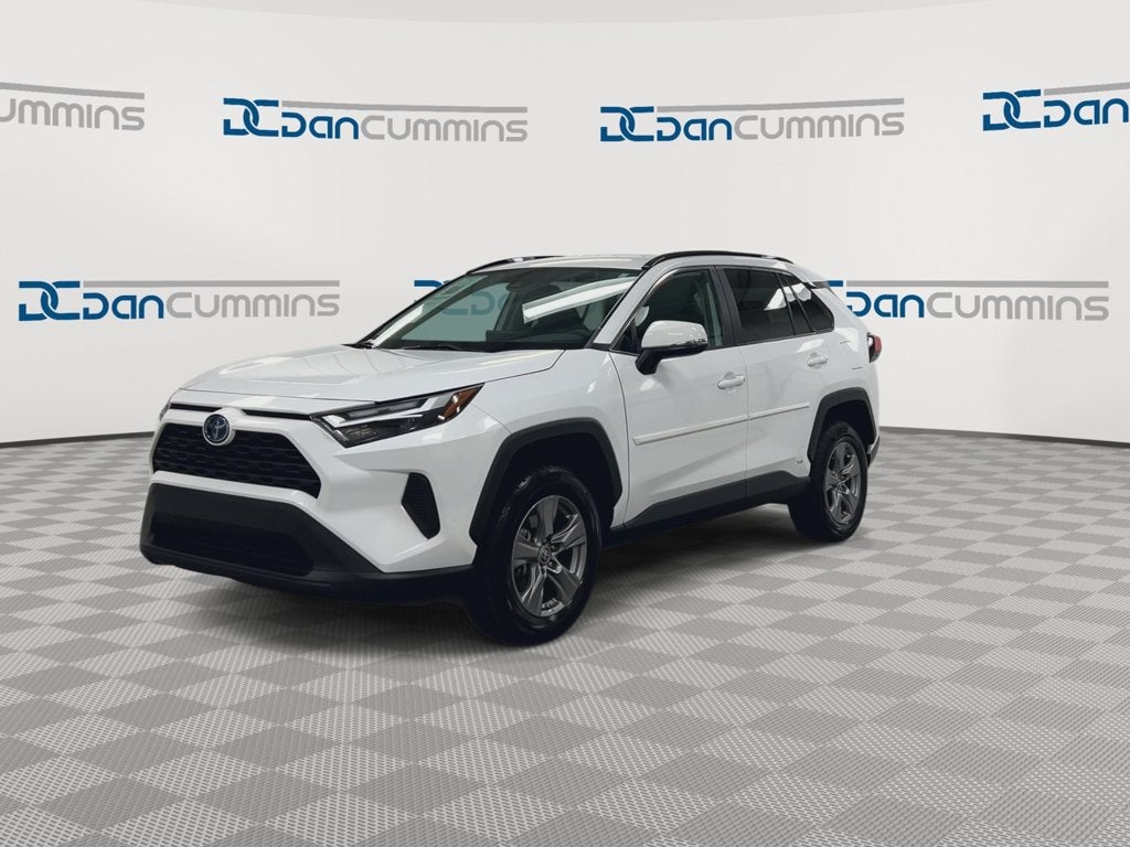 2024 Toyota RAV4 Hybrid LE