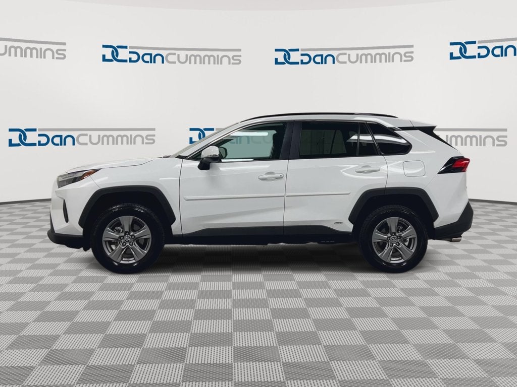 2024 Toyota RAV4 Hybrid LE