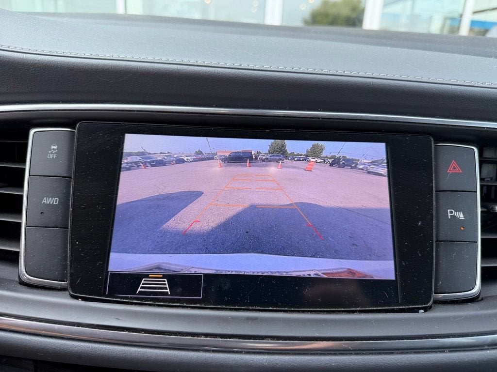2020 Buick Enclave Essence