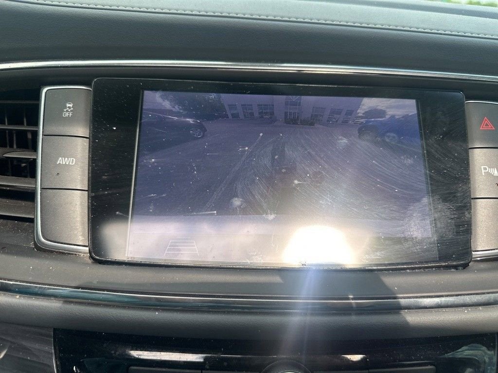 2020 Buick Enclave Essence