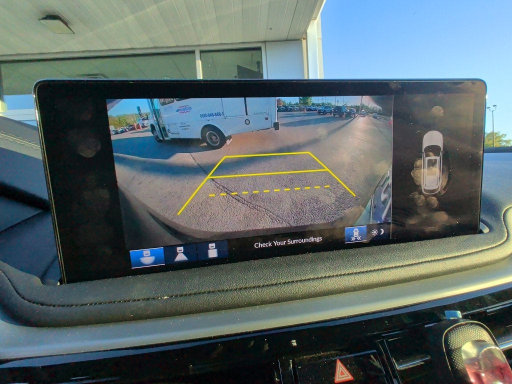 2025 Acura MDX w/Technology Package