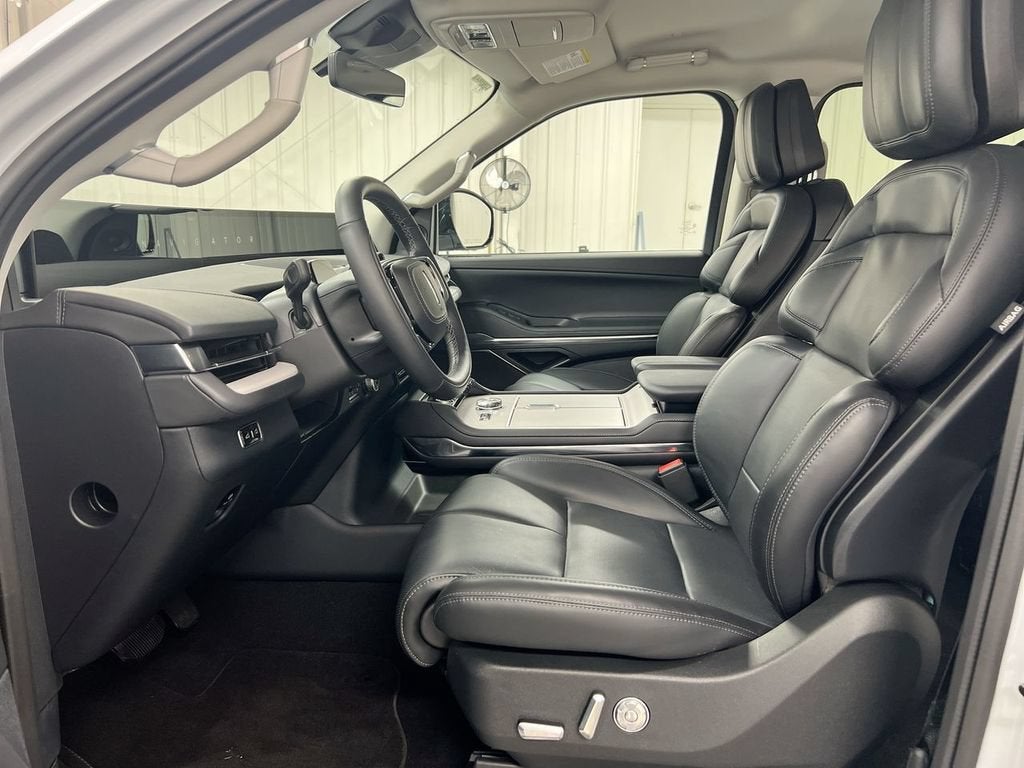 2026 Lincoln Navigator L Premiere