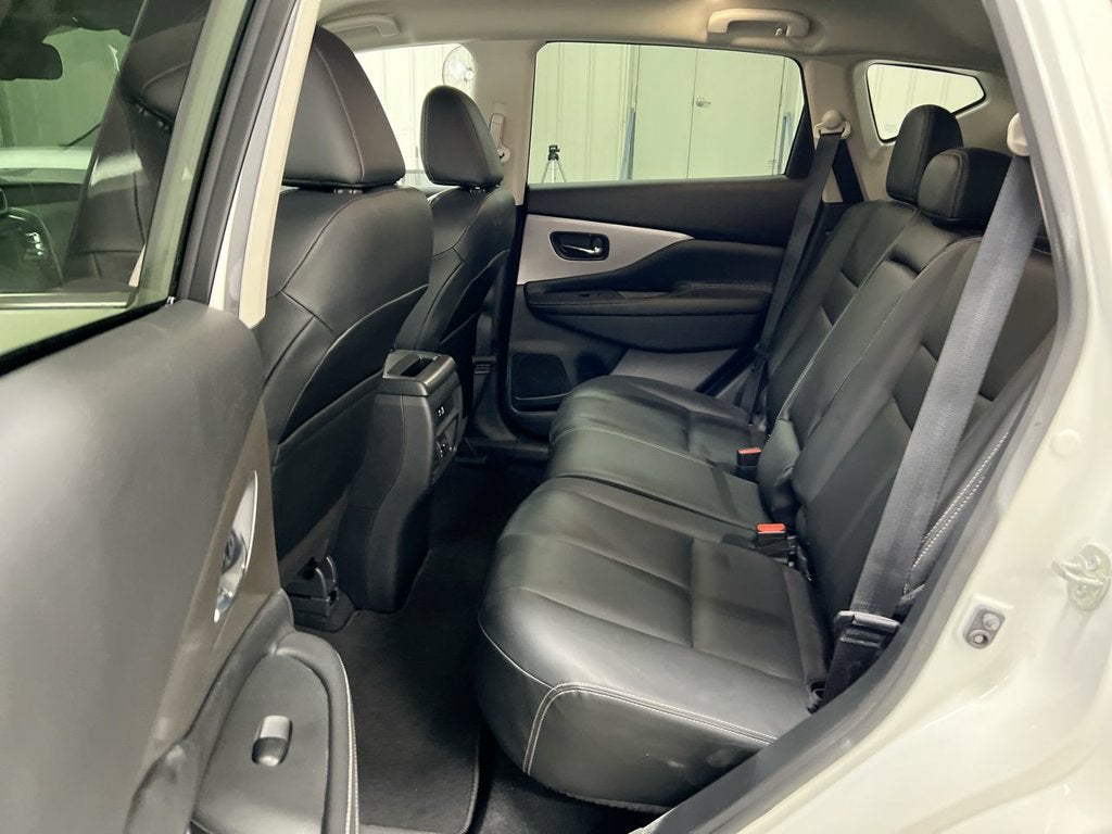 2023 Nissan Murano SV