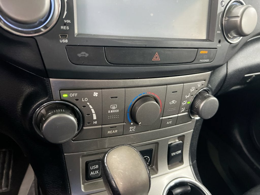 2012 Toyota Highlander Base