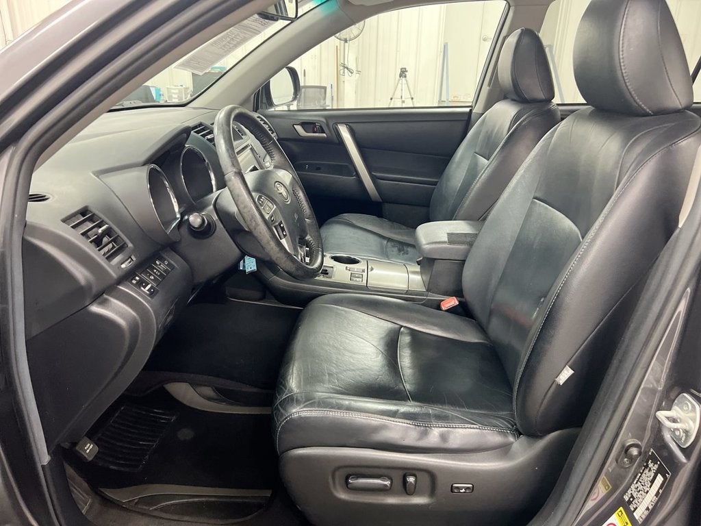 2012 Toyota Highlander Base