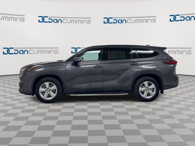 2022 Toyota Highlander LE