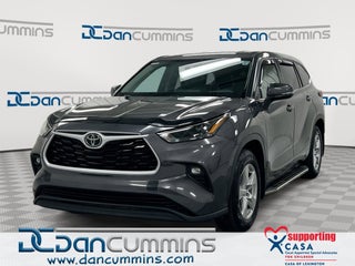 2022 Toyota Highlander LE