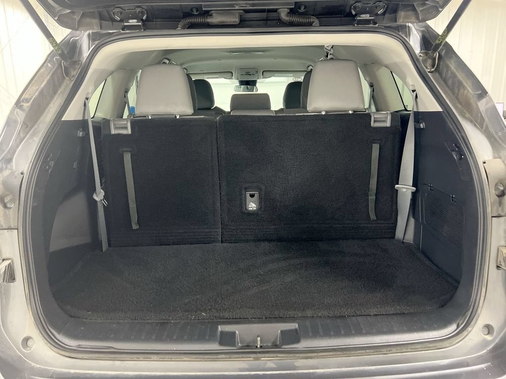 2022 Toyota Highlander L
