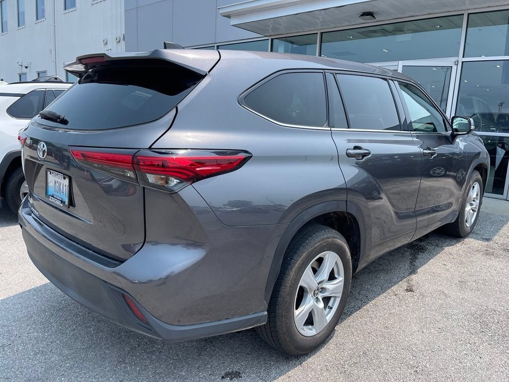 2022 Toyota Highlander L