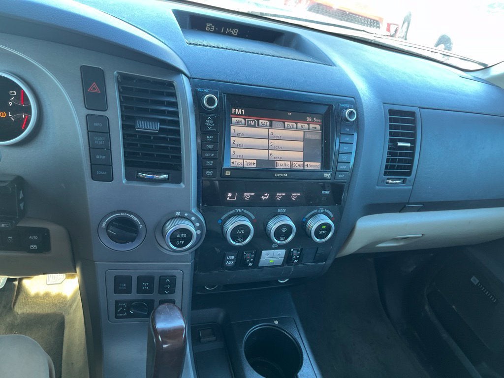 2011 Toyota Sequoia Platinum