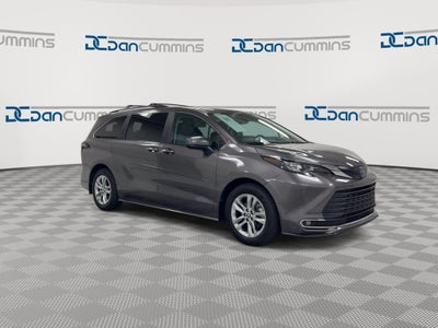 2024 Toyota Sienna XLE