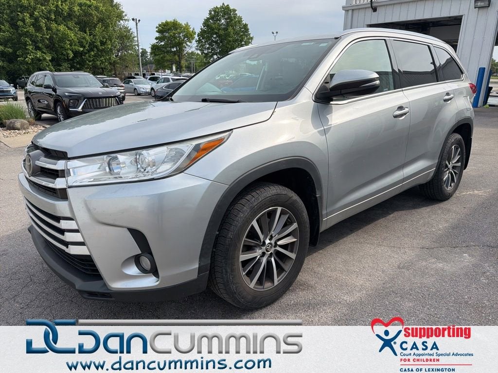 2018 Toyota Highlander SE