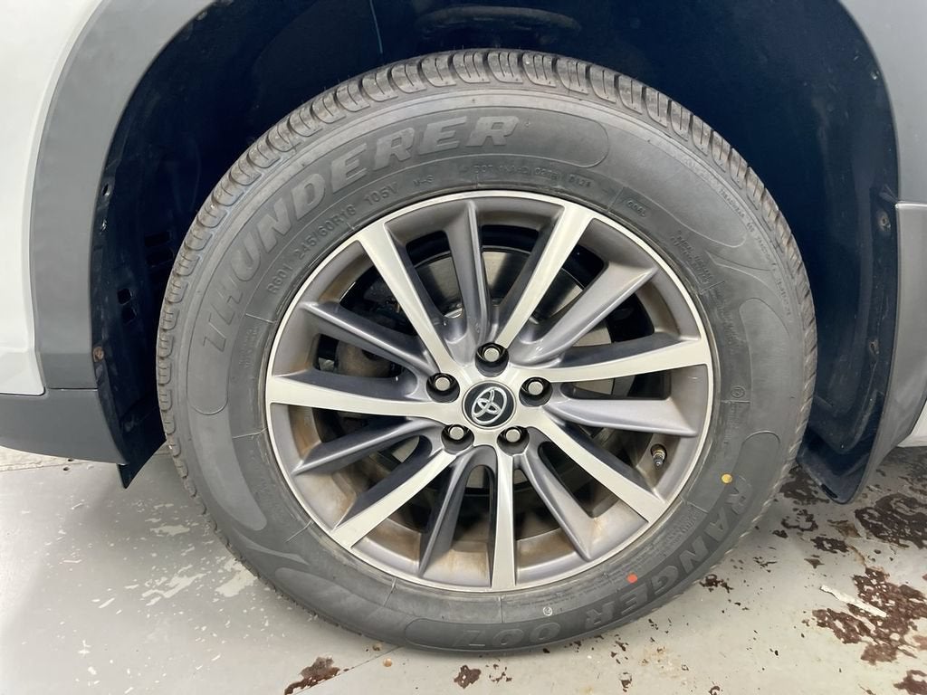 2018 Toyota Highlander SE