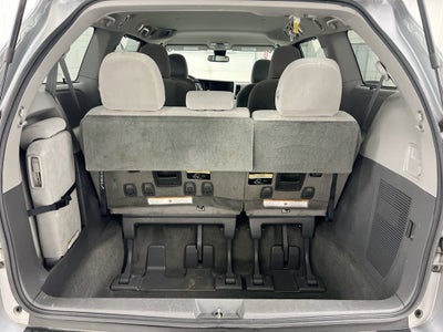 2018 Toyota Sienna LE Auto Access Seat