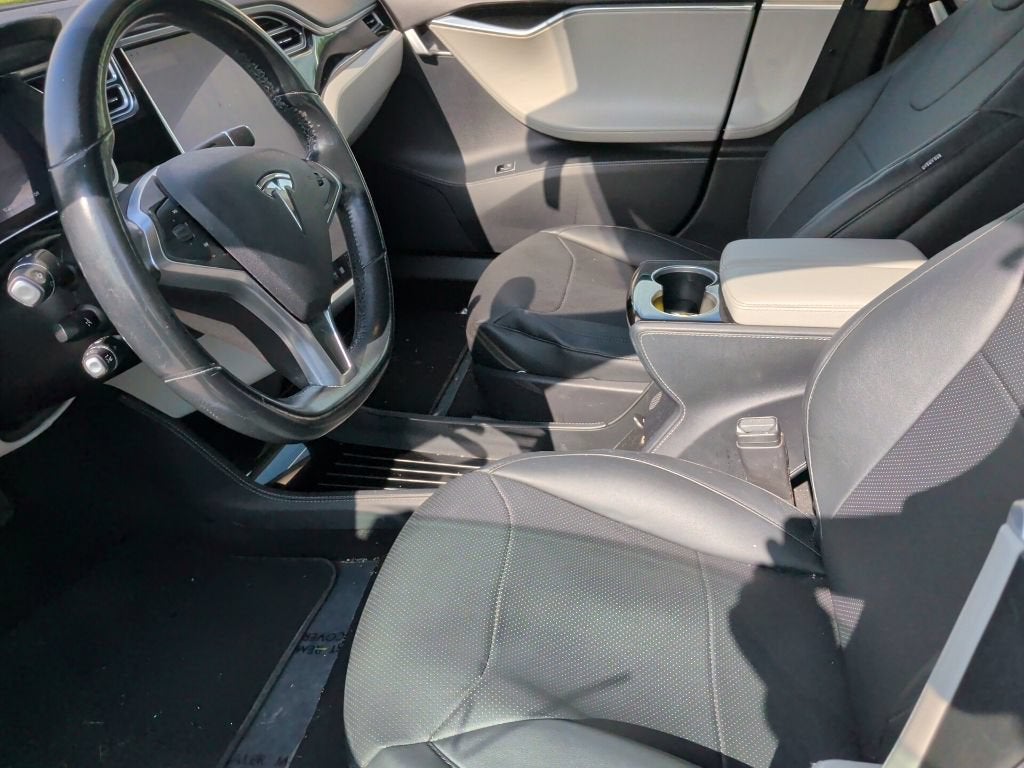 2015 Tesla Model S 85D