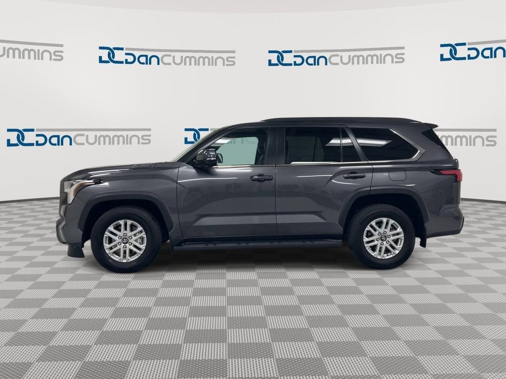 2025 Toyota Sequoia SR5
