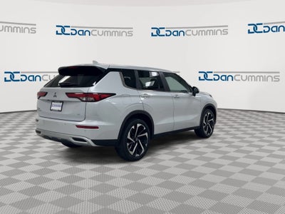 2024 Mitsubishi Outlander SE