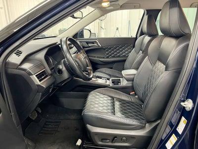 2022 Mitsubishi Outlander SEL
