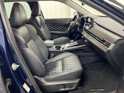 2022 Mitsubishi Outlander SEL