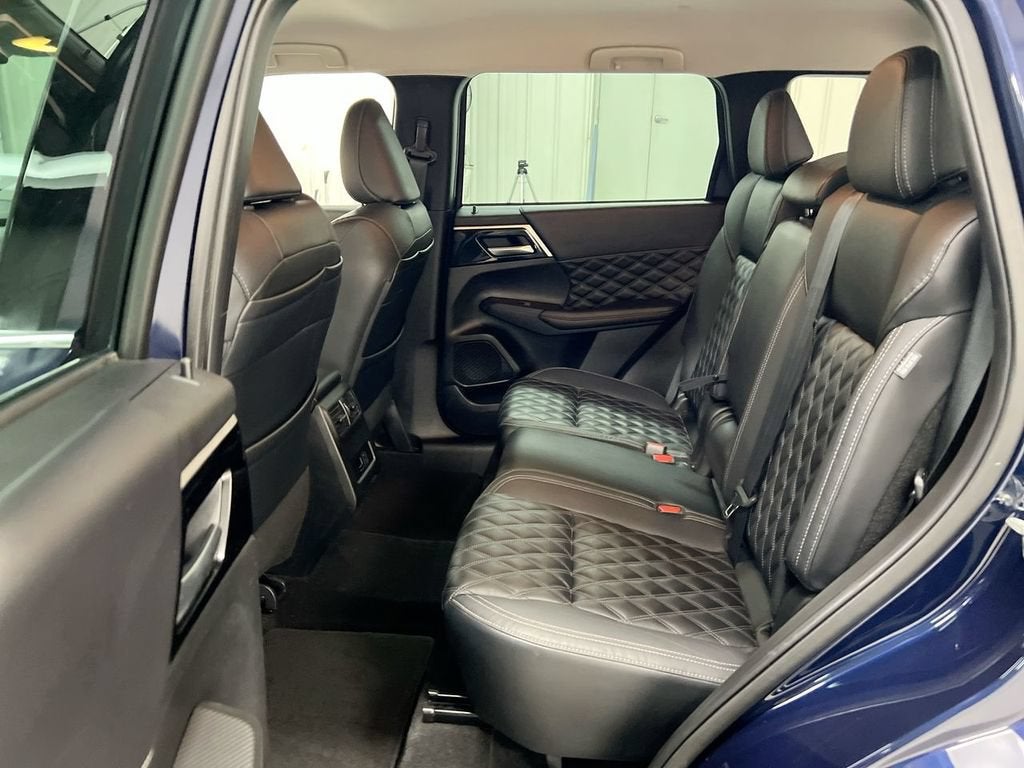 2022 Mitsubishi Outlander SEL