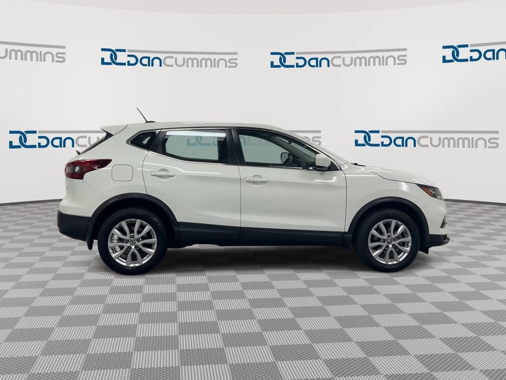 2022 Nissan Rogue Sport S